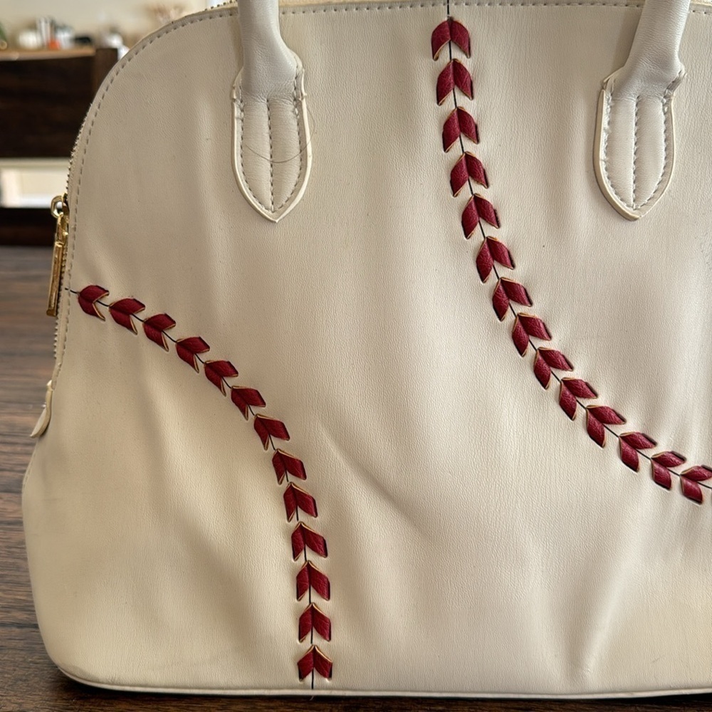 baseball pattern hand bag - Picture 3 of 8
